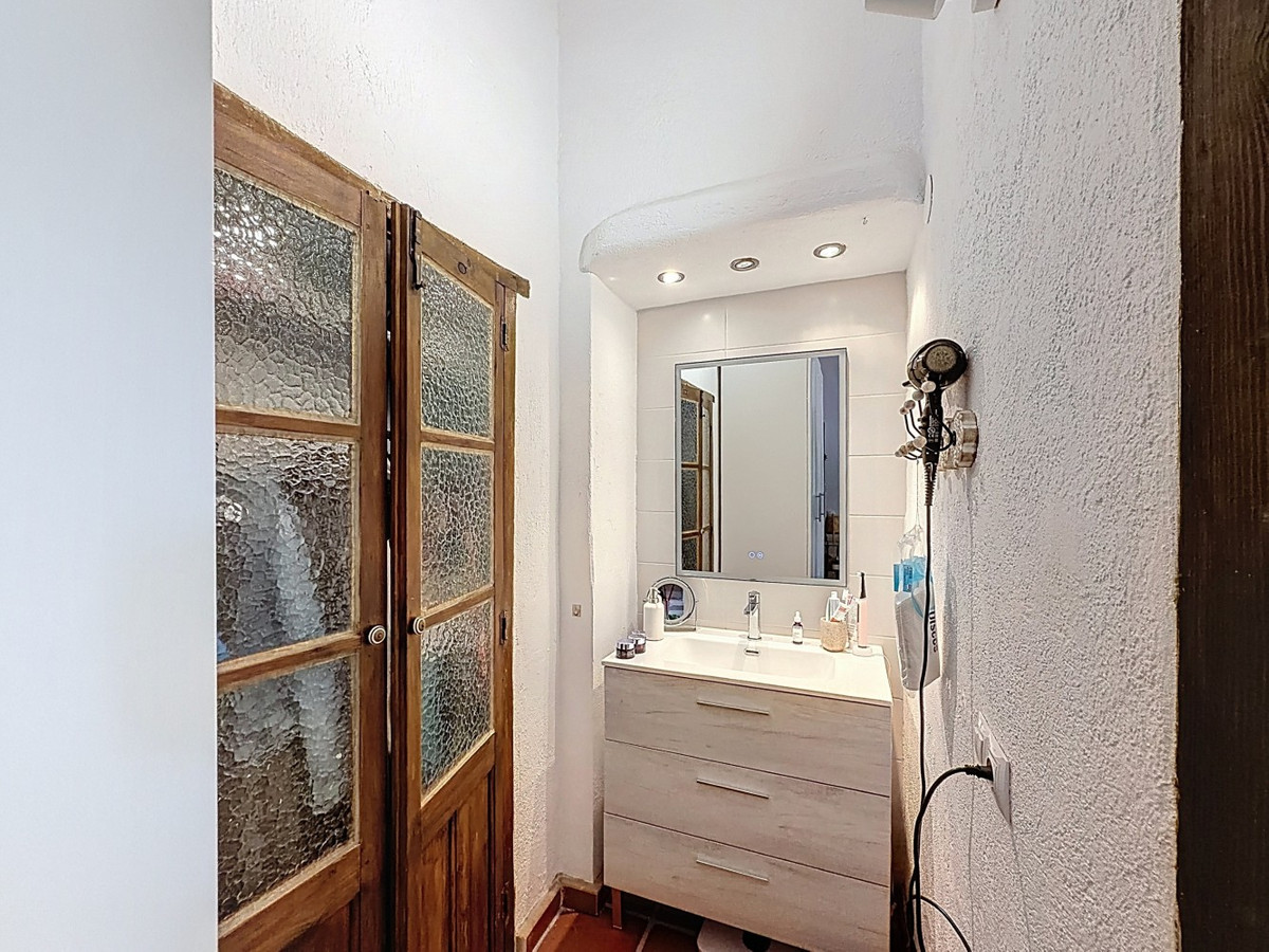 Huis te koop in Vélez-Málaga | 4 slaapkamers H5364208