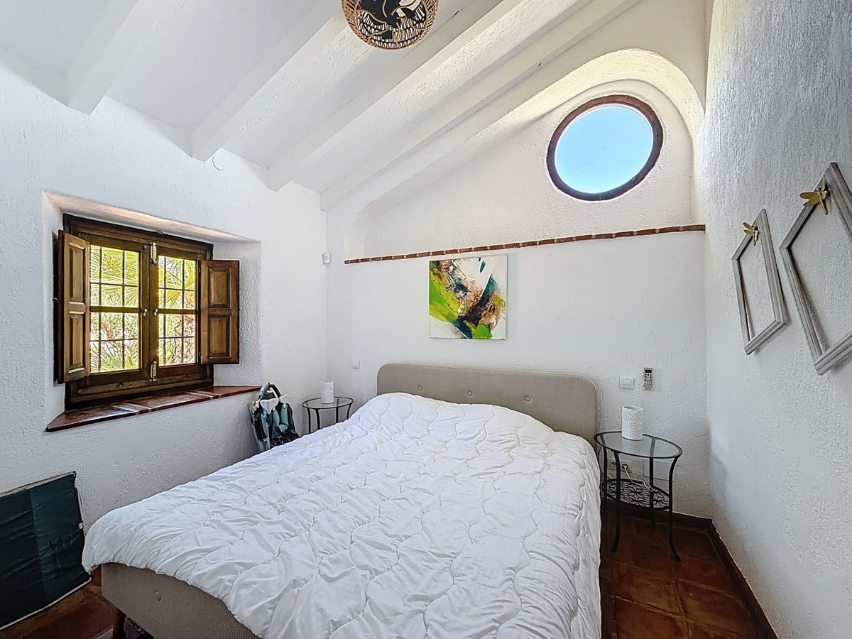 Huis te koop in Vélez-Málaga | 4 slaapkamers H5364208