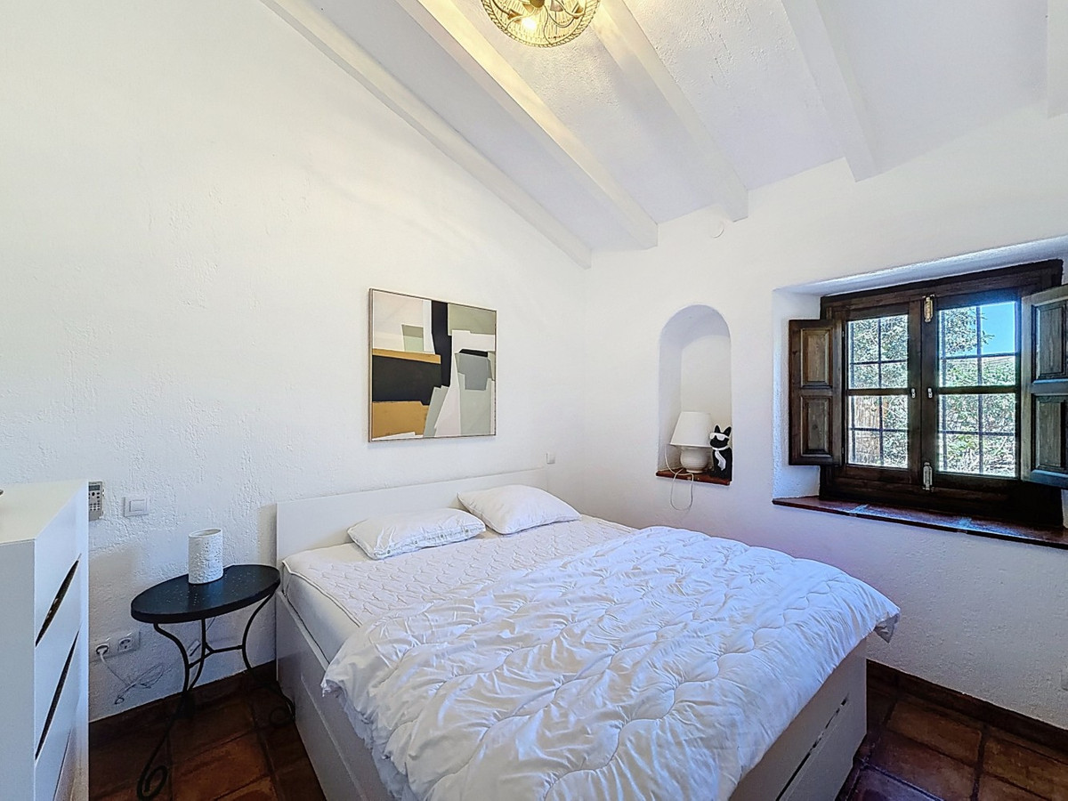 Huis te koop in Vélez-Málaga | 4 slaapkamers H5364208