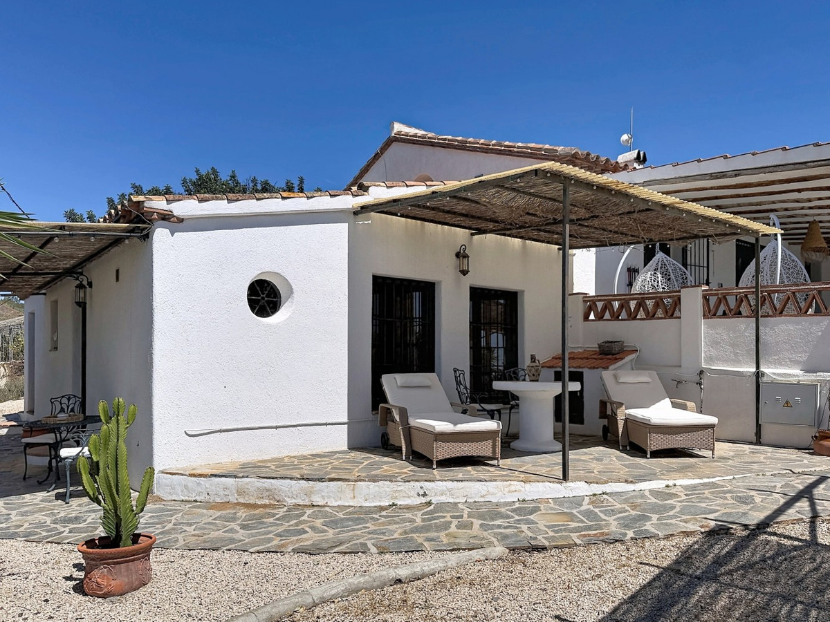 Huis te koop in Vélez-Málaga | 4 slaapkamers H5364208