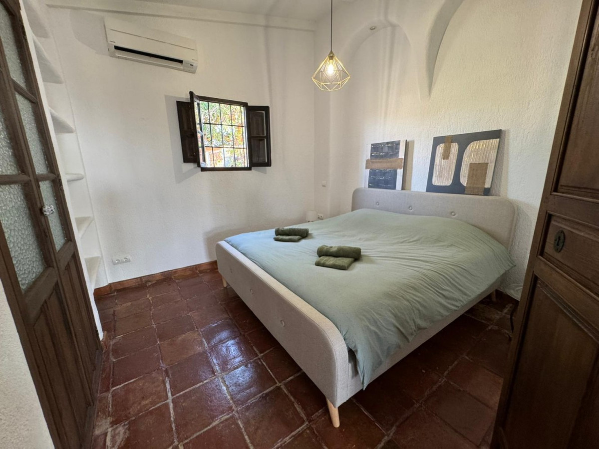 Huis te koop in Vélez-Málaga | 4 slaapkamers H5364208