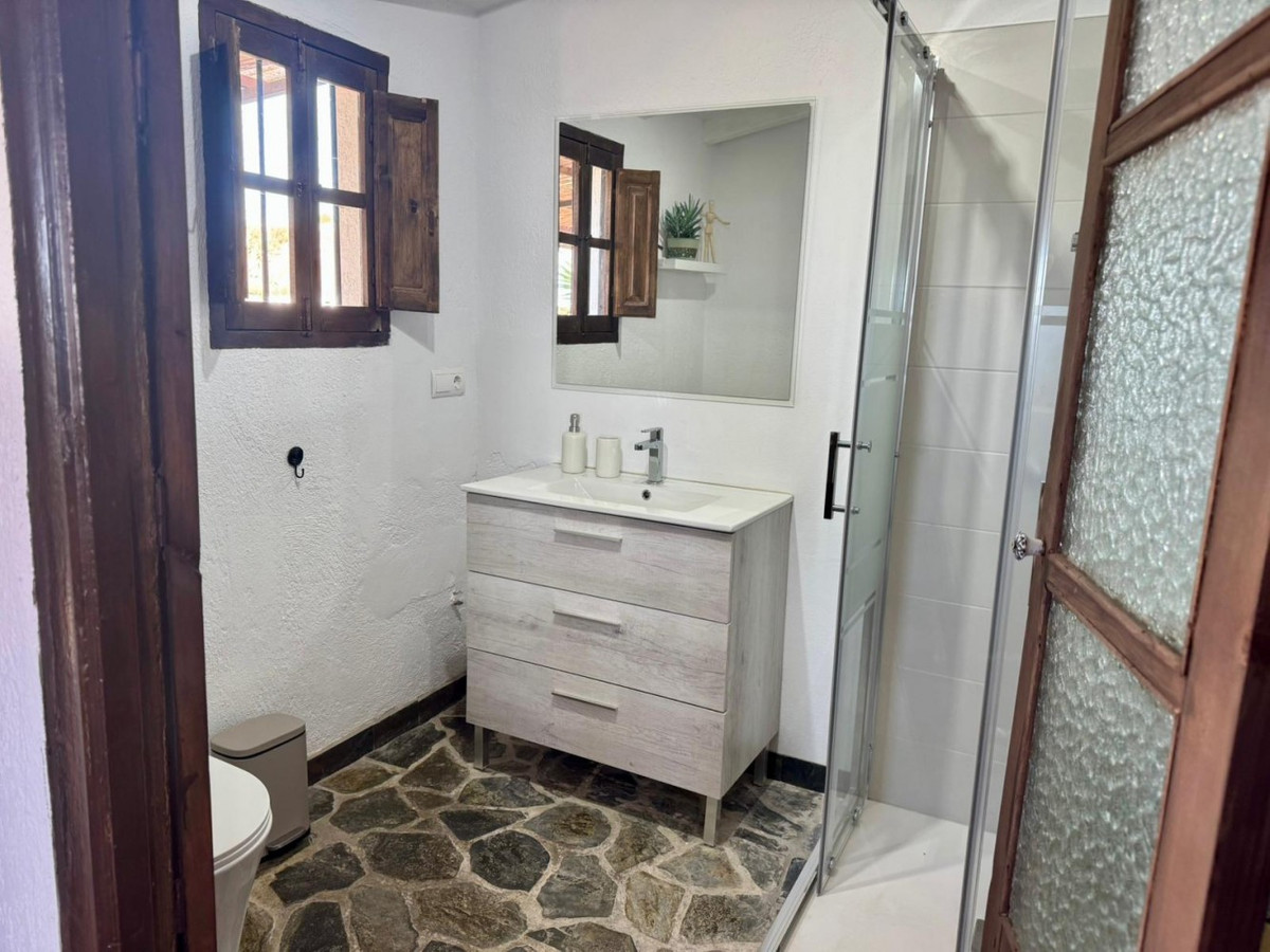 Huis te koop in Vélez-Málaga | 4 slaapkamers H5364208