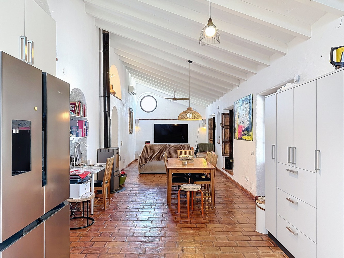 Huis te koop in Vélez-Málaga | 4 slaapkamers H5364208