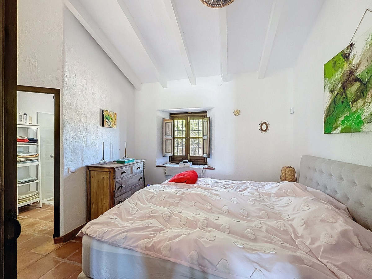 Huis te koop in Vélez-Málaga | 4 slaapkamers H5364208