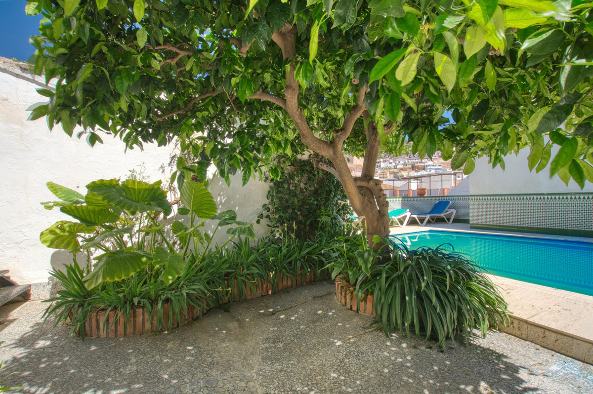 Property main view 40