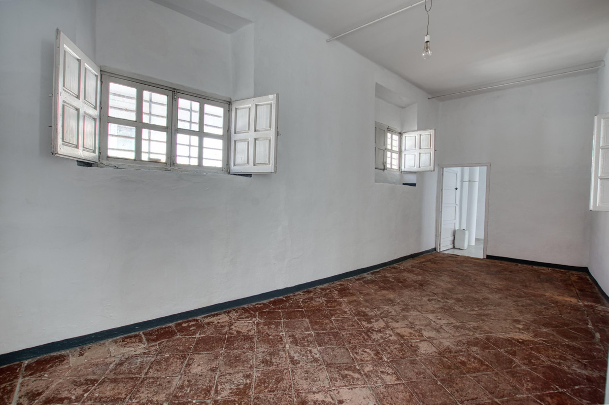 Property main view 46