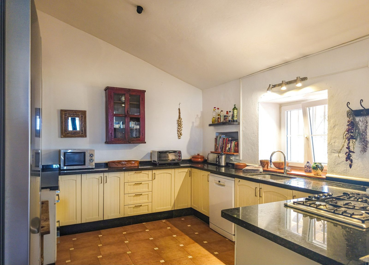 Huis te koop in Vélez Málaga | 4 slaapkamers H5437525