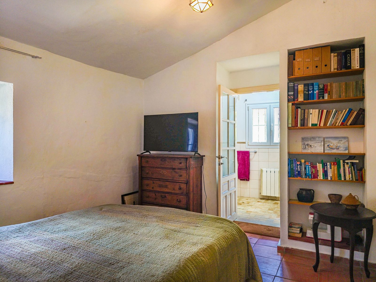 Huis te koop in Vélez Málaga | 4 slaapkamers H5437525