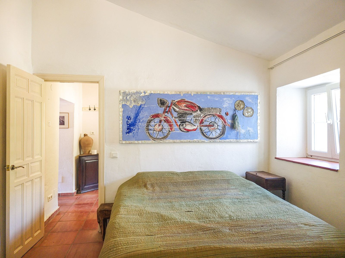 Huis te koop in Vélez Málaga | 4 slaapkamers H5437525