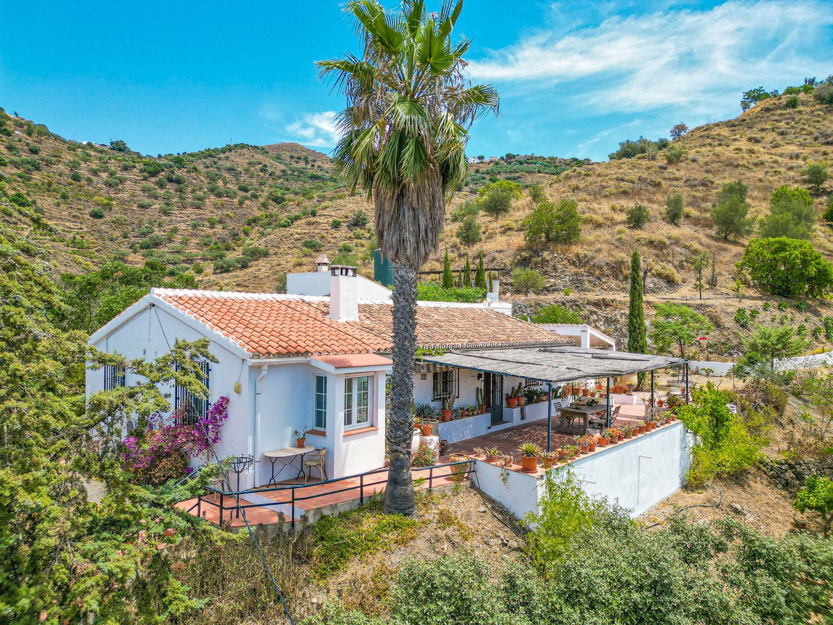 Huis te koop in Vélez Málaga | 4 slaapkamers H5437525