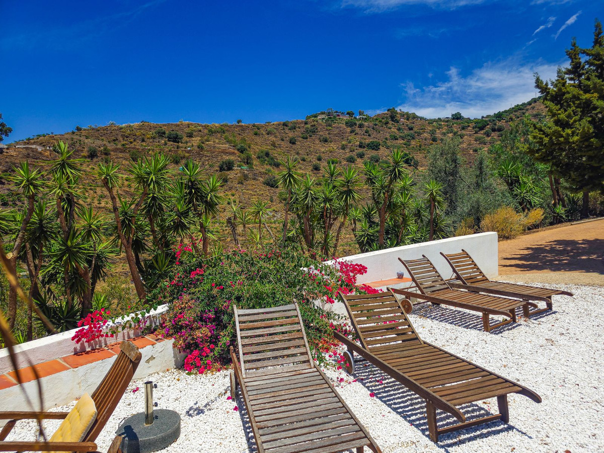 Huis te koop in Vélez Málaga | 4 slaapkamers H5437525