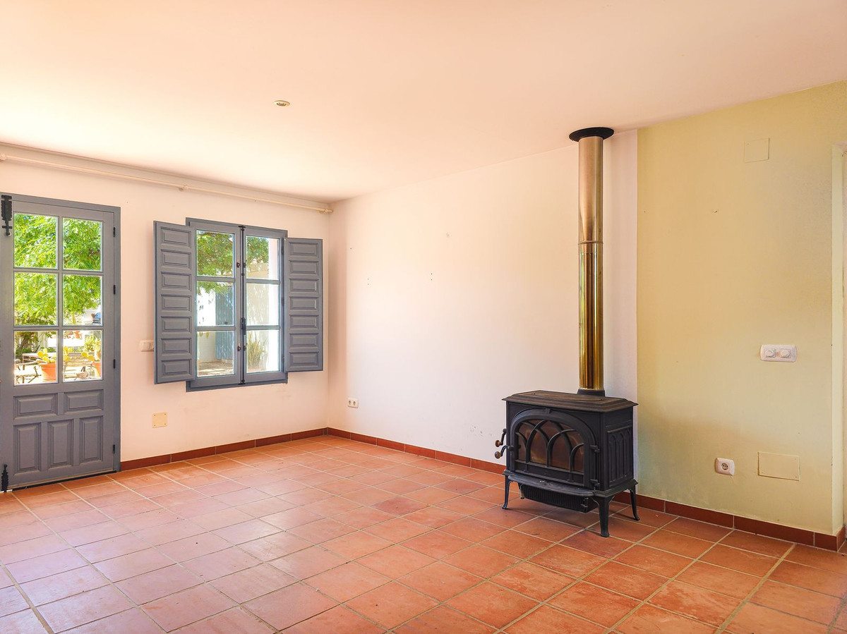 Huis te koop in Vélez Málaga | 4 slaapkamers H5437525