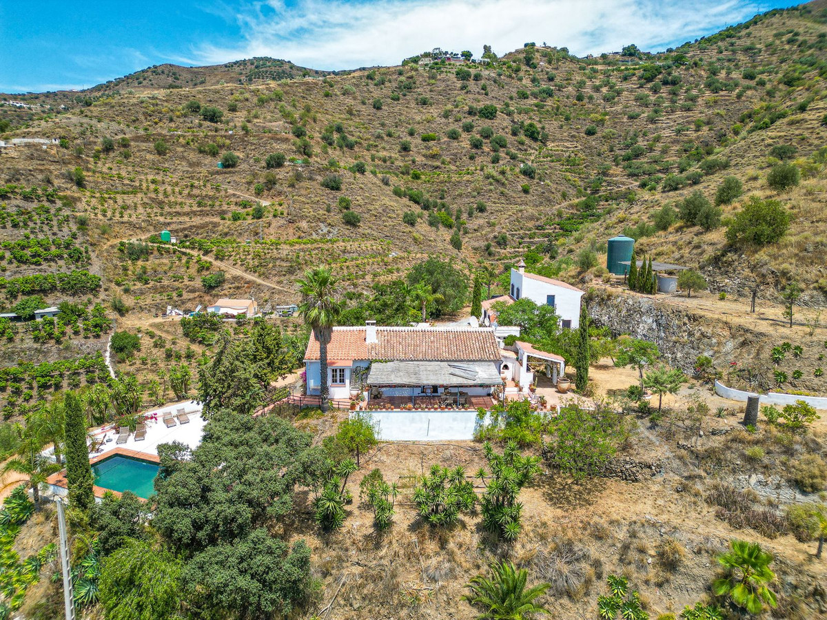 Huis te koop in Vélez Málaga | 4 slaapkamers H5437525