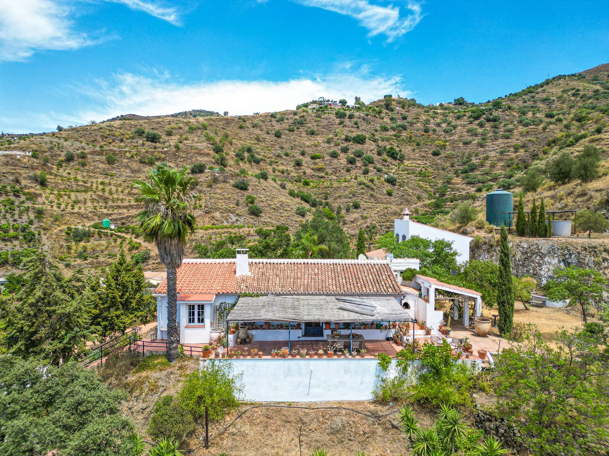 Huis te koop in Vélez Málaga | 4 slaapkamers H5437525