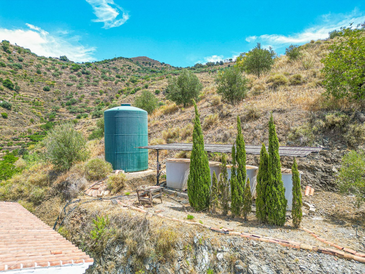 Huis te koop in Vélez Málaga | 4 slaapkamers H5437525