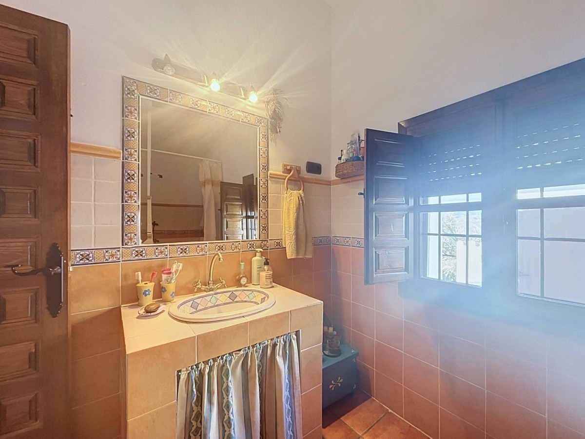 Huis te koop in Vélez Málaga | 3 slaapkamers H5498944