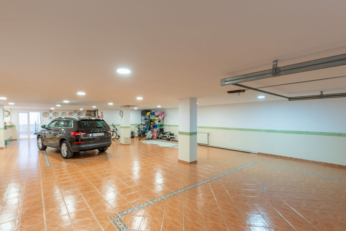 Property main view 42