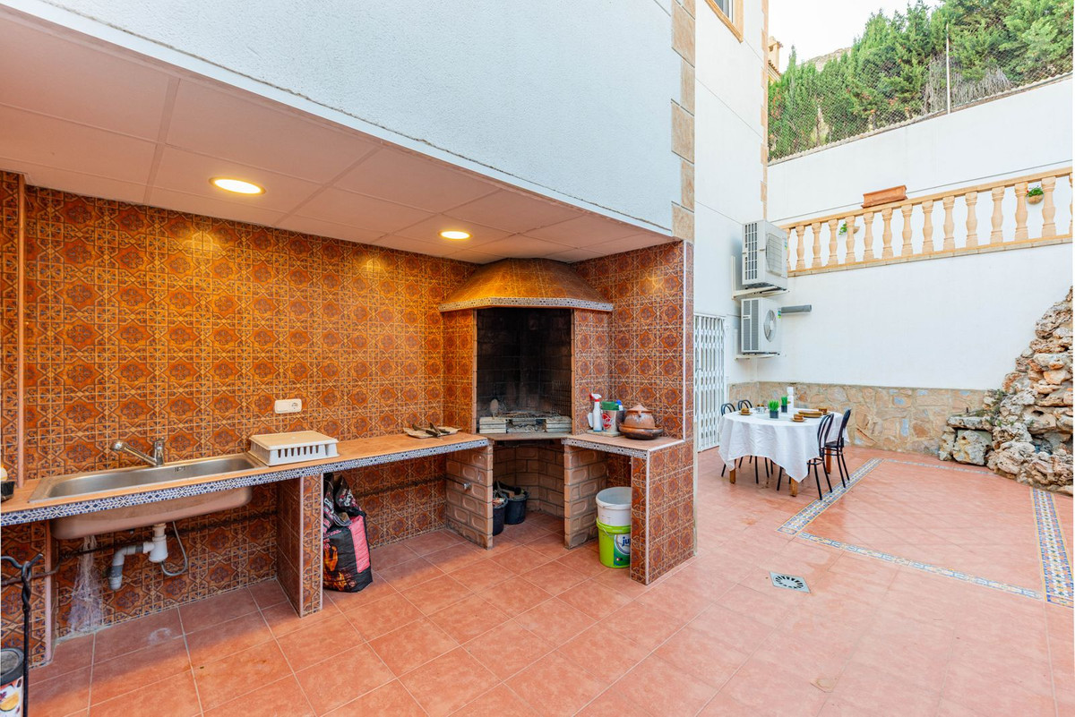 Property main view 50