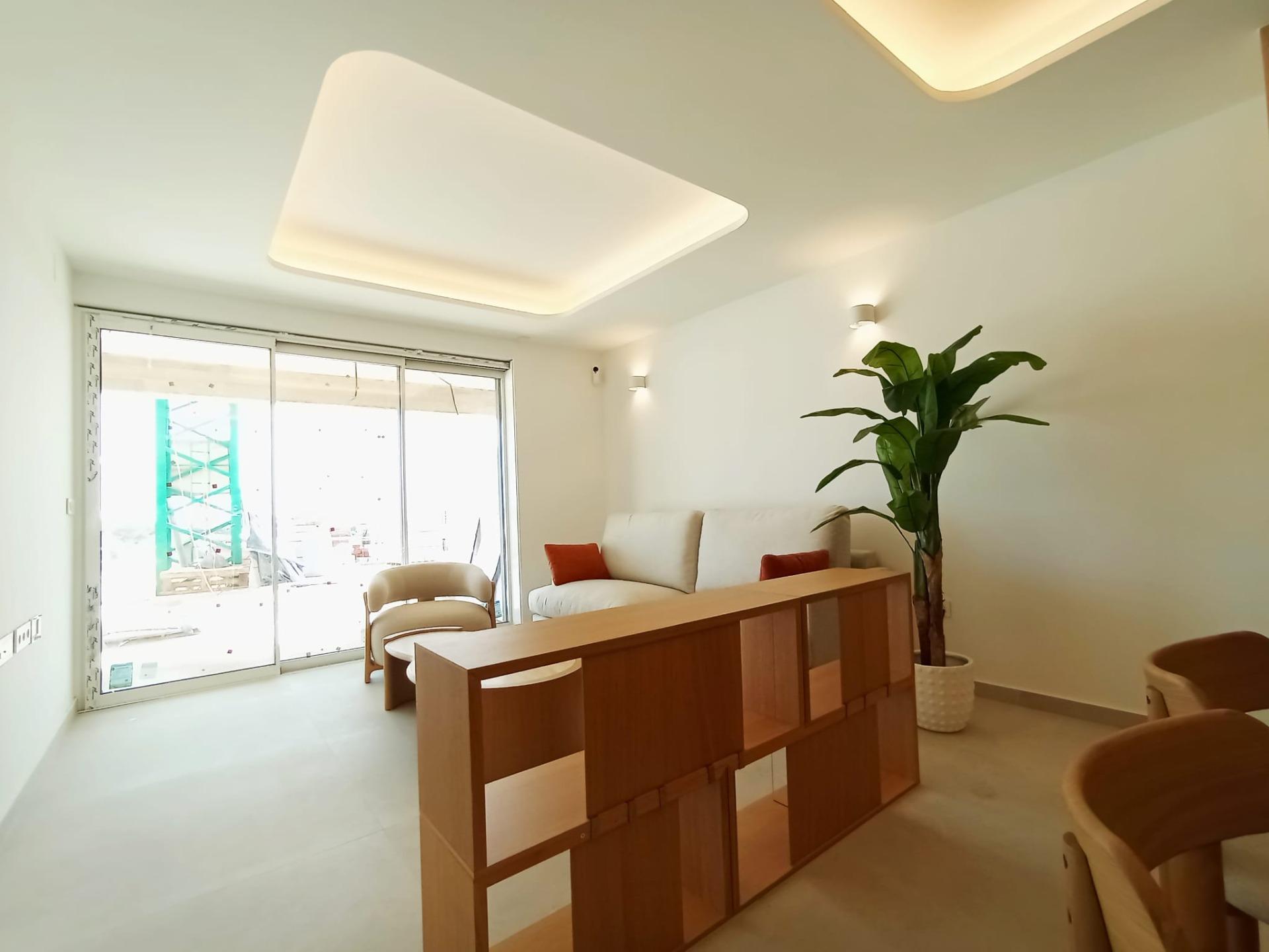 Penthouse te koop in Benijofar | 3 slaapkamers H9462