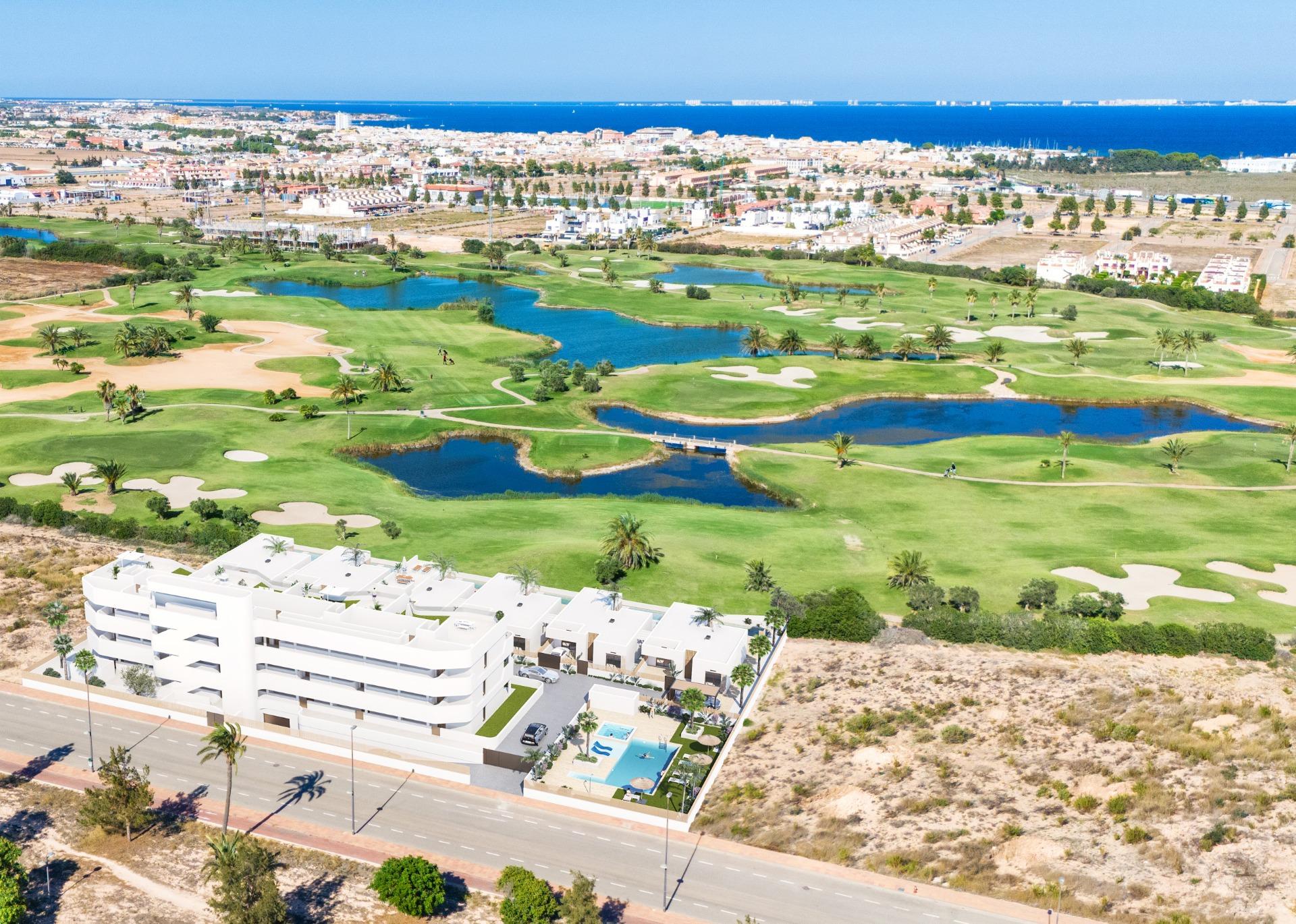 Penthouse te koop in Los Alcazares | 3 slaapkamers H9189