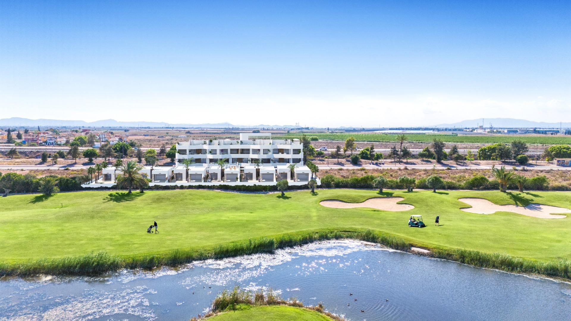 Penthouse te koop in Los Alcazares | 4 slaapkamers H9190