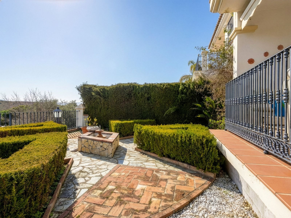 Huis te koop in Alhaurin Golf | 3 slaapkamers H5291875