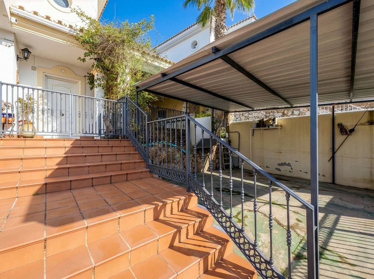 Huis te koop in Alhaurin Golf | 3 slaapkamers H5291875