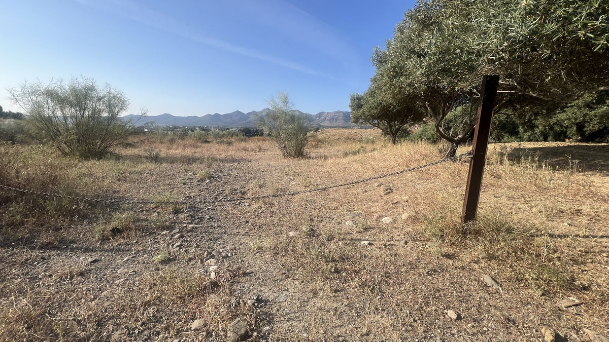 Percelen te koop in Alhaurín de la Torre | 0 slaapkamers H5104018