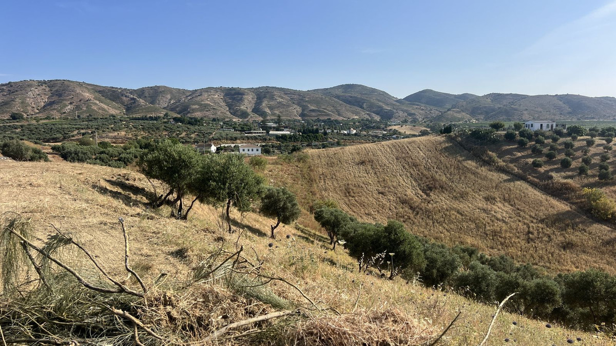 Percelen te koop in Alhaurín de la Torre | 0 slaapkamers H5104018