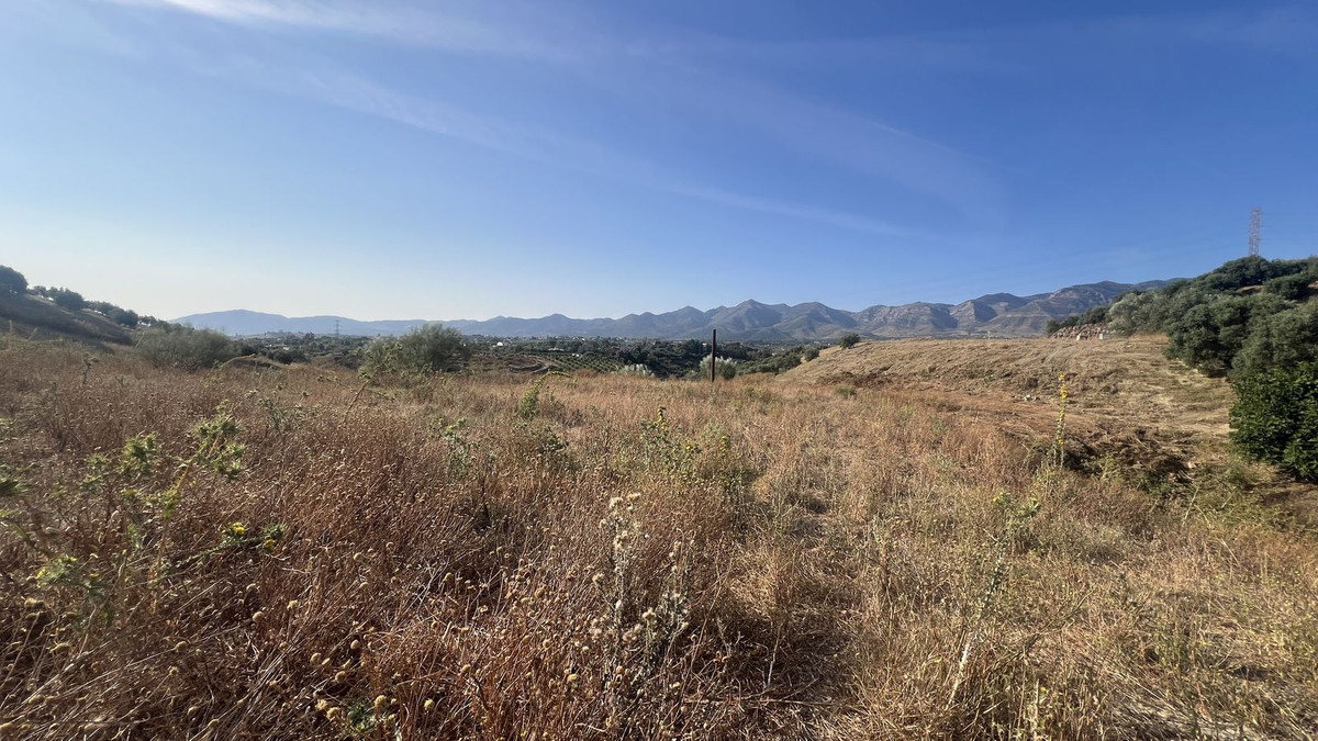 Percelen te koop in Alhaurín de la Torre | 0 slaapkamers H5104018