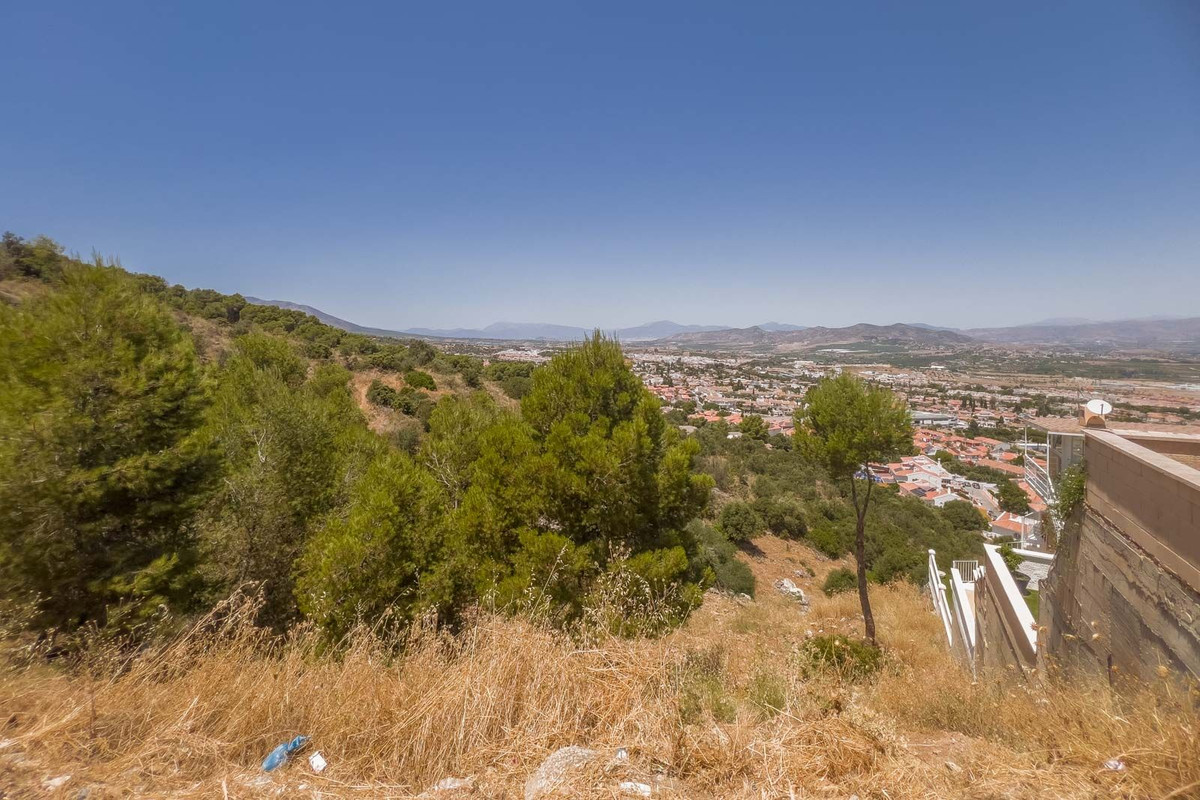 Plot for sale in Alhaurín de la Torre | 0 bedrooms H5108338