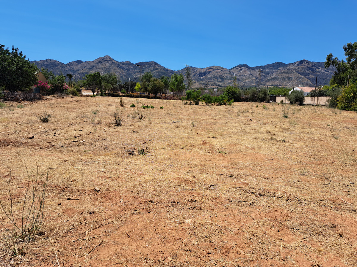 Percelen te koop in Alhaurín de la Torre | 0 slaapkamers H5147053