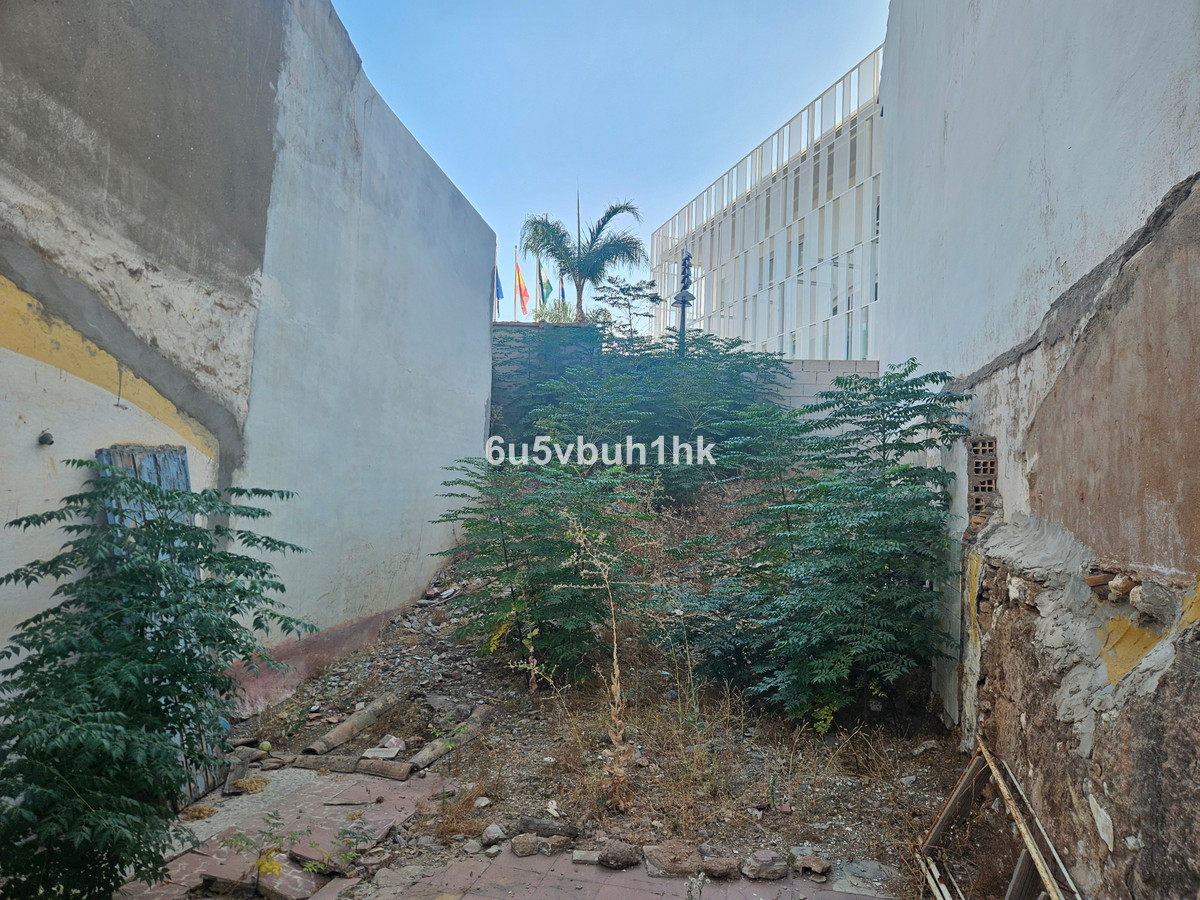 Percelen te koop in Alhaurín de la Torre | 0 slaapkamers H5185840