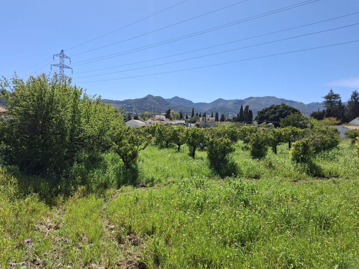 Percelen te koop in Alhaurín de la Torre | 0 slaapkamers H5255674