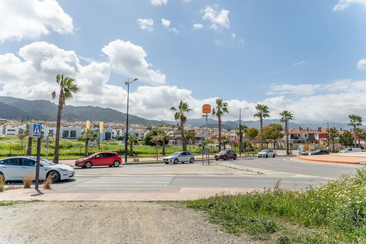 Percelen te koop in Alhaurín de la Torre | 0 slaapkamers H5417179