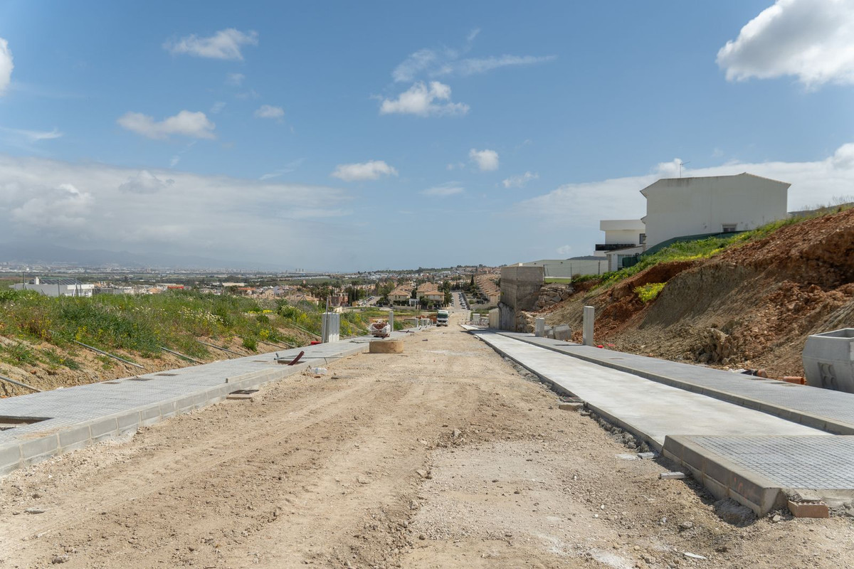 Percelen te koop in Alhaurín de la Torre | 0 slaapkamers H5417179