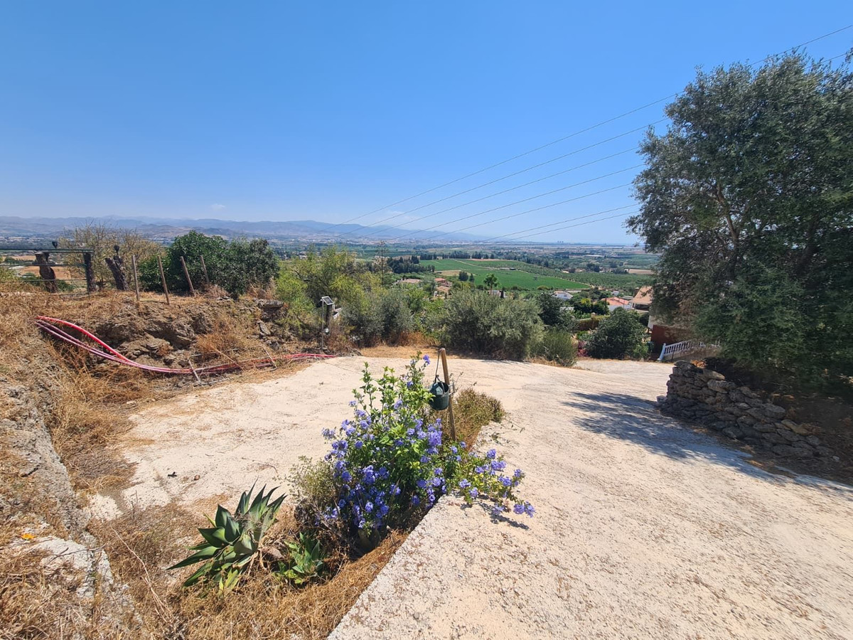 Percelen te koop in Alhaurín de la Torre | 0 slaapkamers H5446435