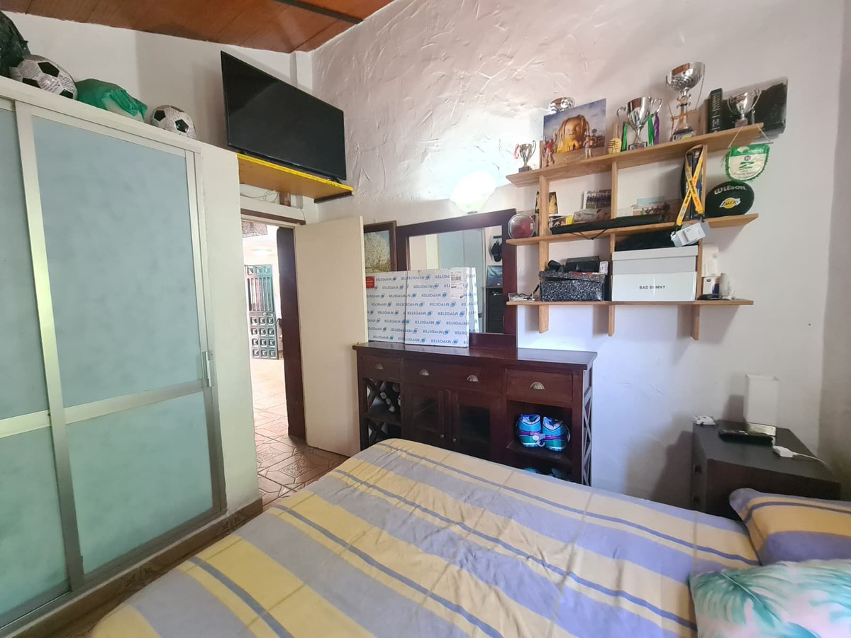 Percelen te koop in Alhaurín de la Torre | 0 slaapkamers H5446435