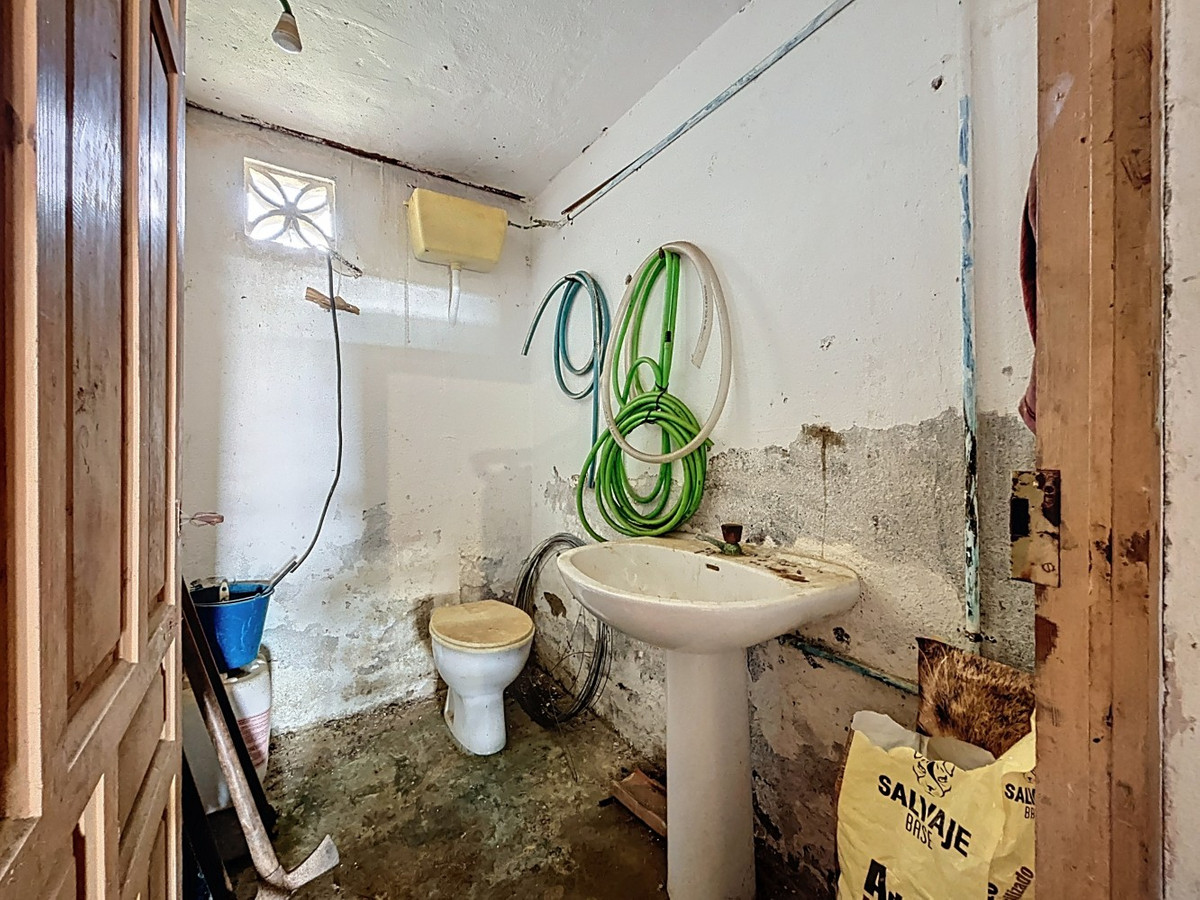 Grond te koop in Almayate | 1 slaapkamers H5044792