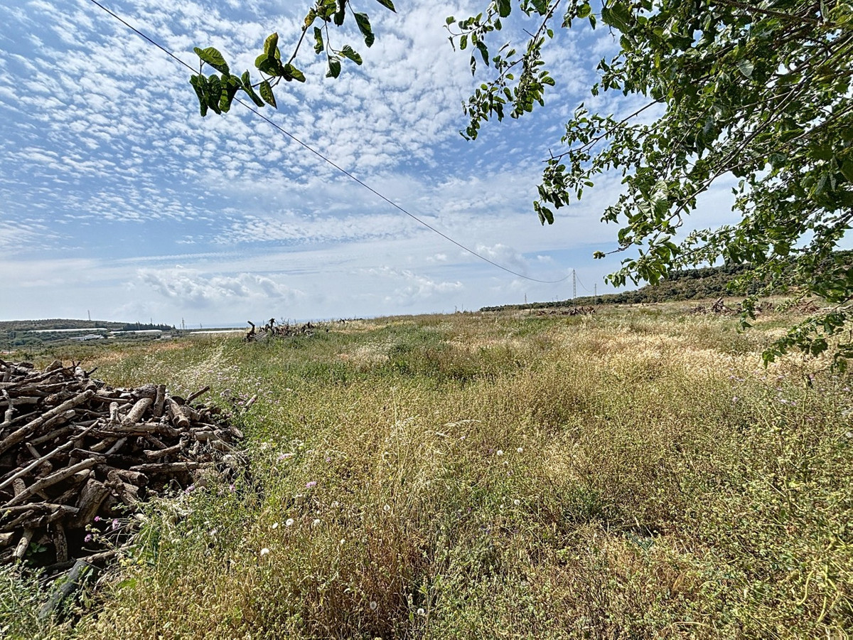 Grond te koop in Almayate | 1 slaapkamers H5044792