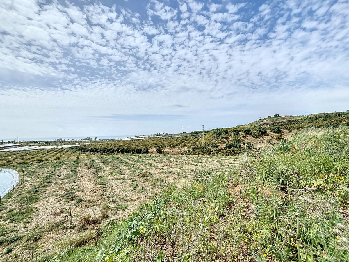 Grond te koop in Almayate | 1 slaapkamers H5044792