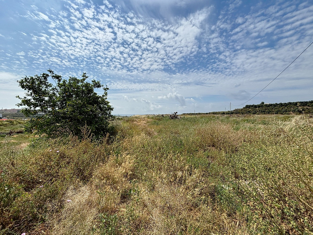 Grond te koop in Almayate | 1 slaapkamers H5044792