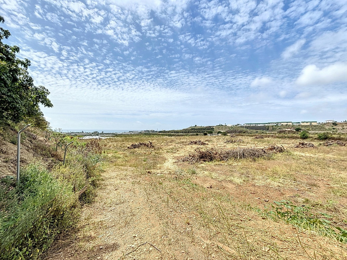 Grond te koop in Almayate | 1 slaapkamers H5044792