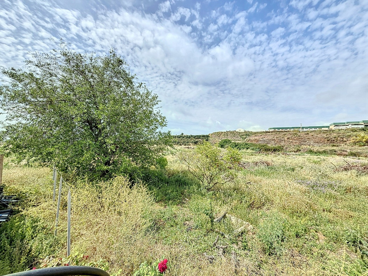 Grond te koop in Almayate | 1 slaapkamers H5044792