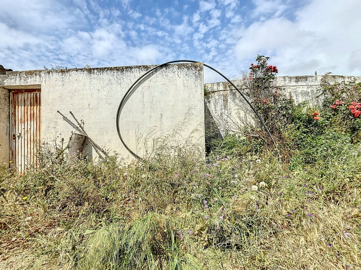 Grond te koop in Almayate | 1 slaapkamers H5044792