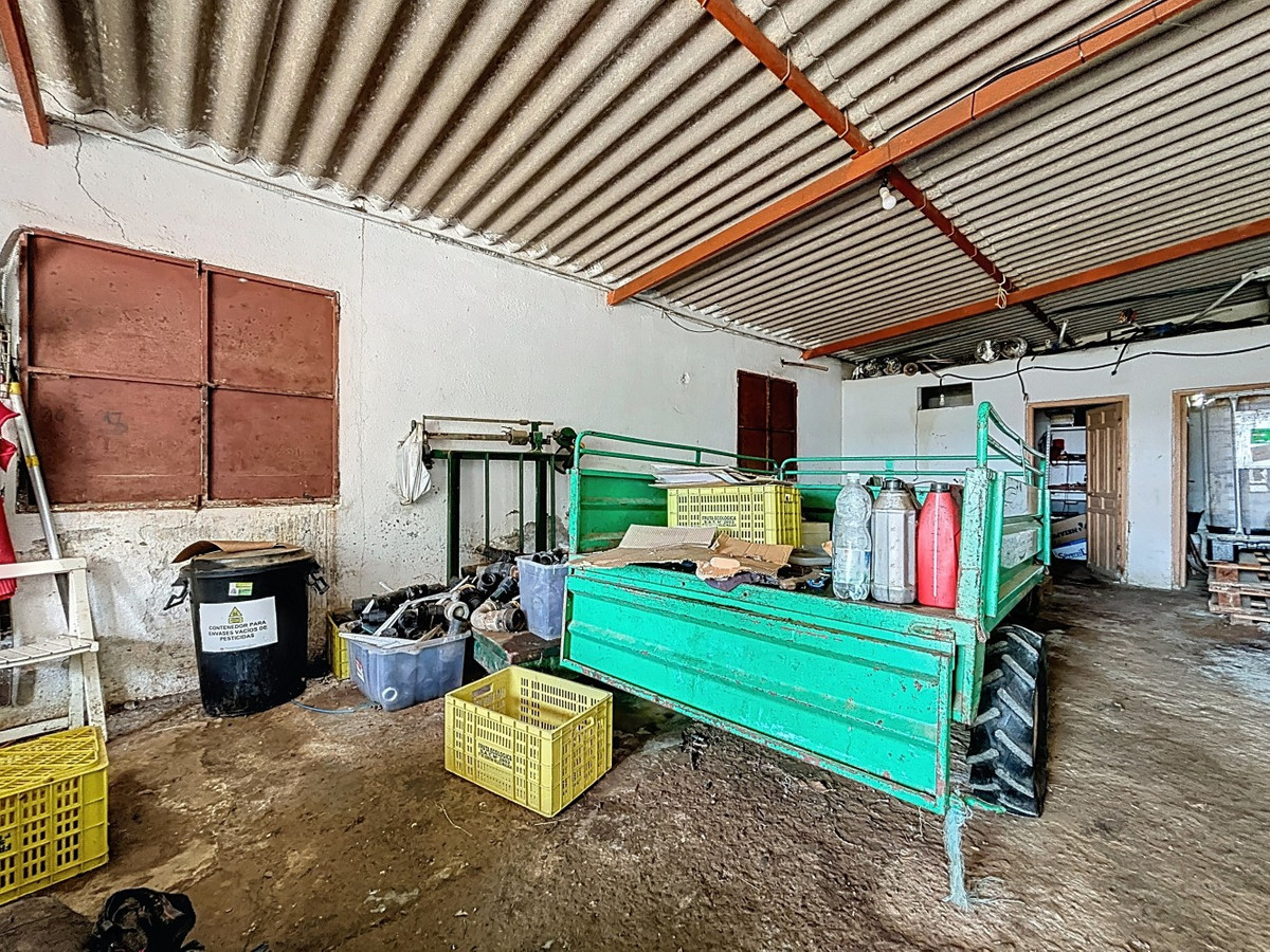 Grond te koop in Almayate | 1 slaapkamers H5044792