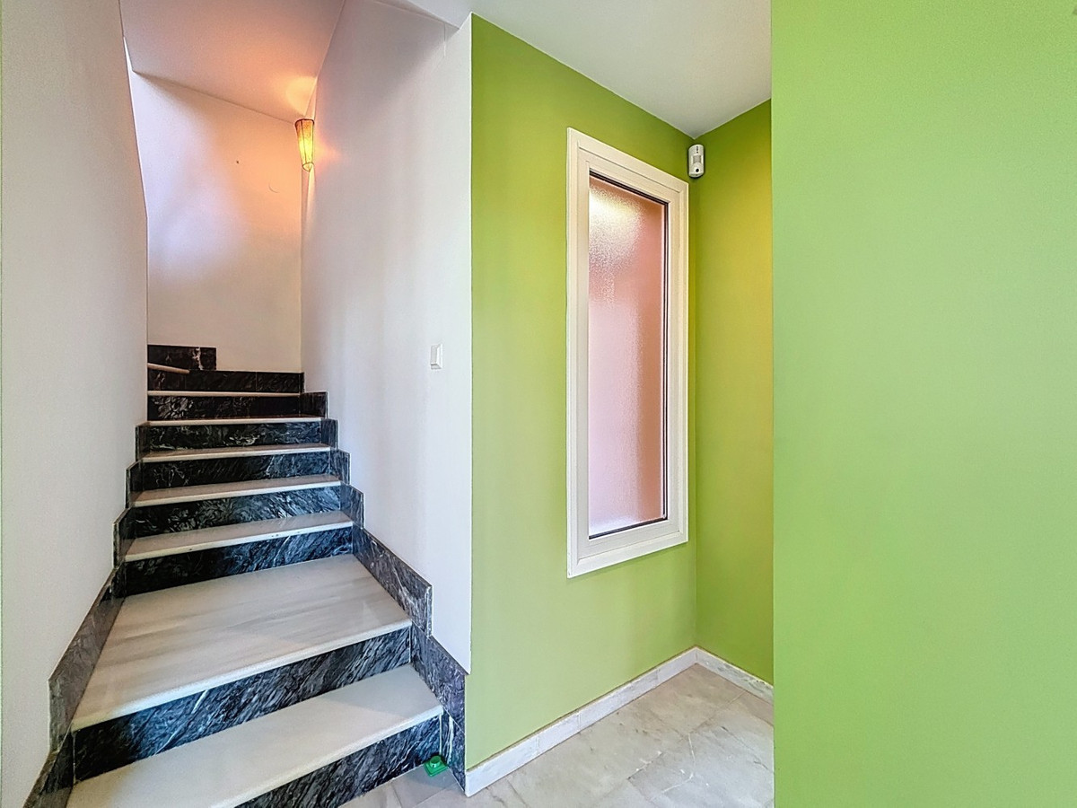 Huis te koop in Almayate | 3 slaapkamers H5297728