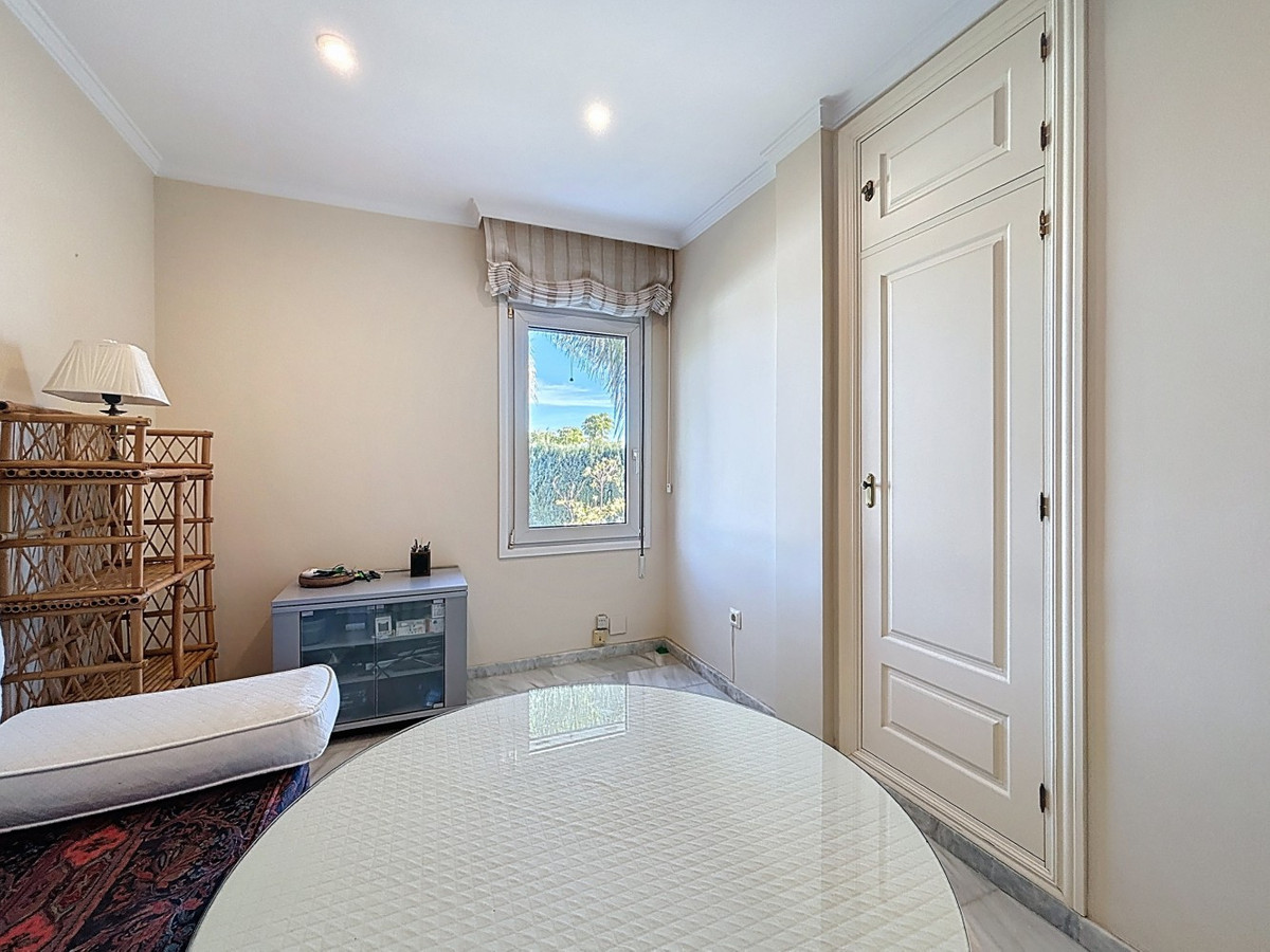 Huis te koop in Almayate | 3 slaapkamers H5297728