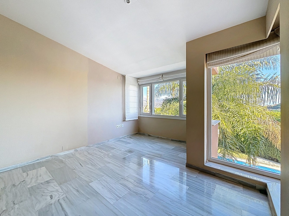 Huis te koop in Almayate | 3 slaapkamers H5297728