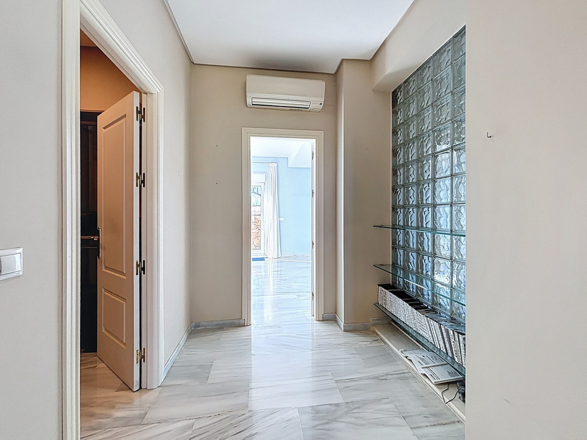 Huis te koop in Almayate | 3 slaapkamers H5297728